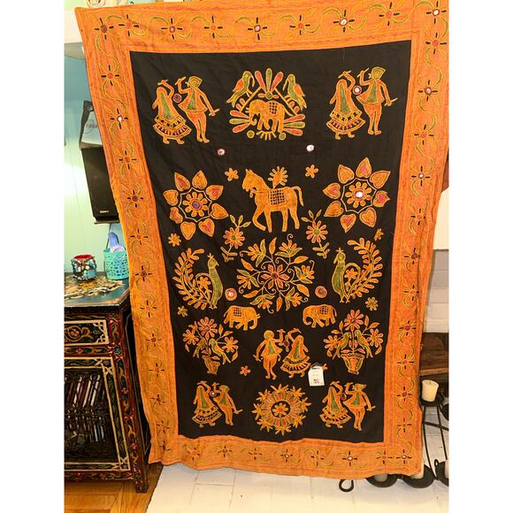 VINTAGE INDIAN FOLK ART MIRROR TAPESTRY EMBROIDERED BANJARA KANTHA WALL HANGING - Picture 8 of 10
